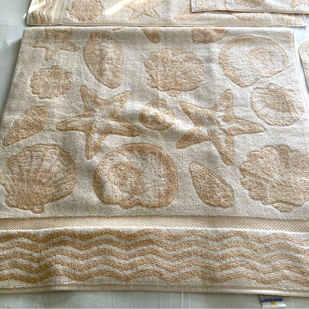 NOS Fieldcrest Royal Velvet beige Natural Seashell towel & washcloth 7 pc set